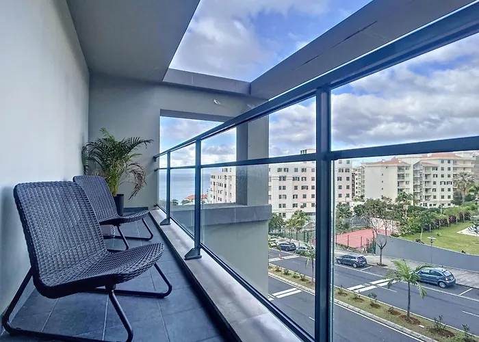 Terrace Apartment By Atlantic Holiday